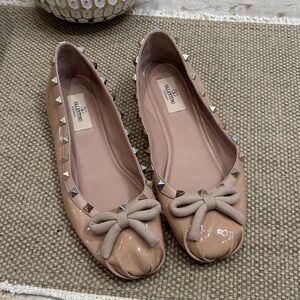 Valentino Women's Nude Patent Leather Flats with Studs